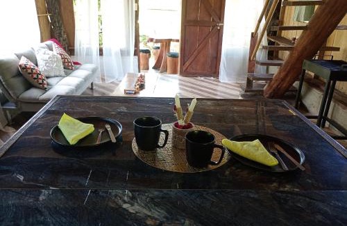 Katira Casa | Cabaña lago Río Celeste