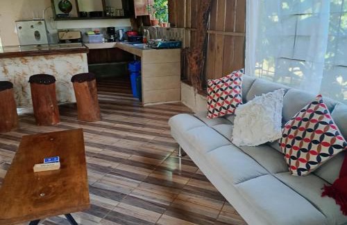 Katira Casa | Cabaña lago Río Celeste
