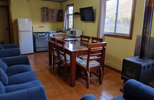 Bajos de Lircay Casa | Cabaña Las Juntas