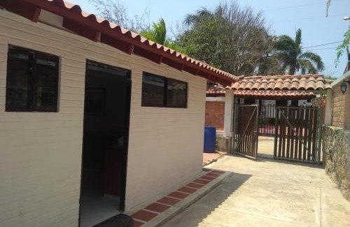 Tubara Casa | CABAÑA LOS JARDINES -Playa Mendoza