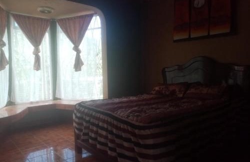 Zapotlán el Grande Casa | Cabaña Luna Miel