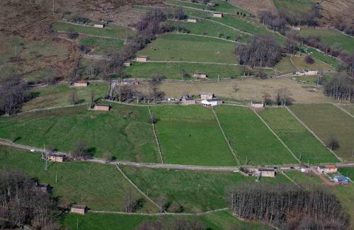 San Pedro del Romeral Chalet De Esquí | Cabaña Pasiega "Las Suertes"