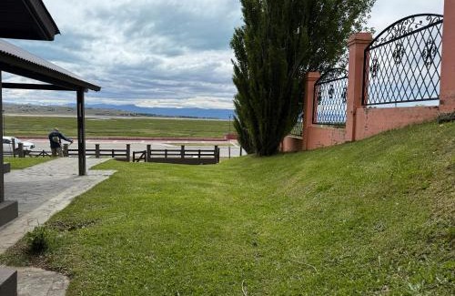 Macrozona Bahía Redonda y Primeros Faldeos Casa | Cabaña patagónica 2