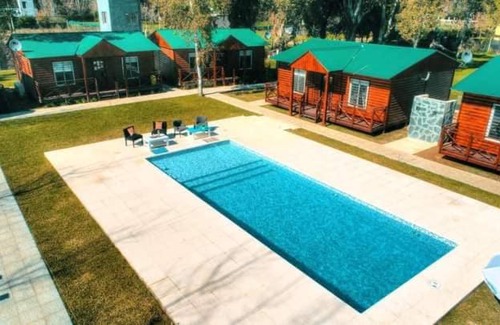 Francisco Álvarez Casa | Cabañas, bungalows, casas, departamentos, a 41 km de la Capital Federal