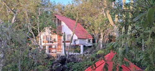Puerto Baquerizo Moreno Casa | Cabañas Don Jorge - Cabaña Española