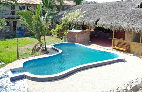 Manglaralto Casa | Cabañas frente a la Playa a 5 minutos de Montañita