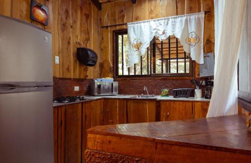 Poas Volcano National Park Chalet De Esquí | Cabañas Lunas del Poás