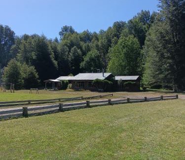 Melipeuco Casa | Cabañas Río Colorado