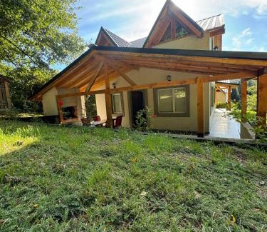 Llao Llao Chalet De Esquí | Cabañas Rincón del Angel