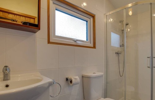Talybont Chalet De Esquí | Caban y Gader in the beautiful Talybont