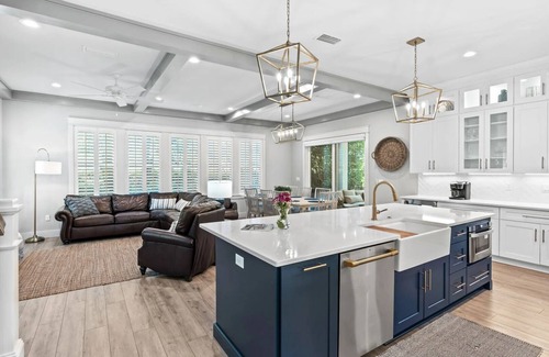 Lakeside at Blue Mountain Beach Casa | Cabana Blue: Blue Mtn🏖GOLF CART🏖Pool🏖Walk to Beach🏖BONFIRES 5/25-8/10 & 9/7-10/12