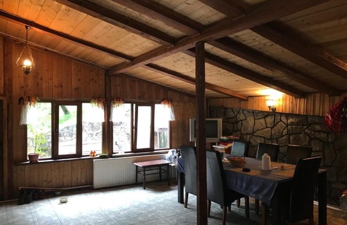Bicaz Casa | Cabana De sub Munte
