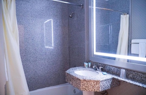 Highbridge Hotel | Cabana Hotel Yankee Stadium