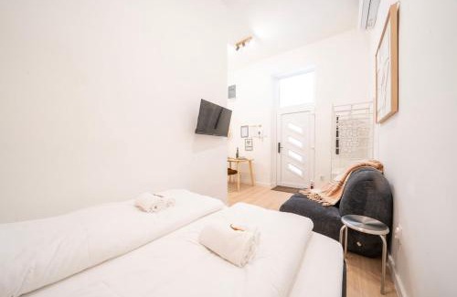 Magdolna negyed Apartamento | CABAnA I new I AC I wifi I Space