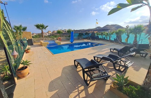 Aguilas Villa | "Cabaña marinera" Villa con jacuzzi y piscina a 1 km de la playa, con billar...