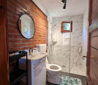 Lupeni Casa | Cabana Nyiko cu ciubăr