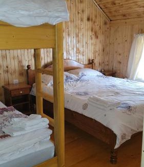 Jibert Casa | Cabana Popas