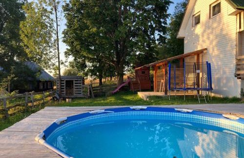 Marisel Chalet De Esquí | Cabana Racilor- Bike and watersports