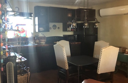Uvalde Cabina | Cabana retreat