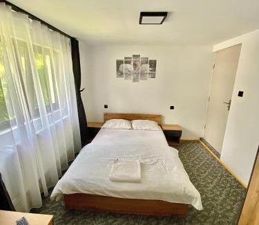 Garda de Sus Cabina | Cabana Stânca Căprioarei - Gârda de Sus