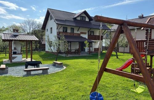 Viseu de Jos Chalet De Esquí | Cabana Umbra Brazilor