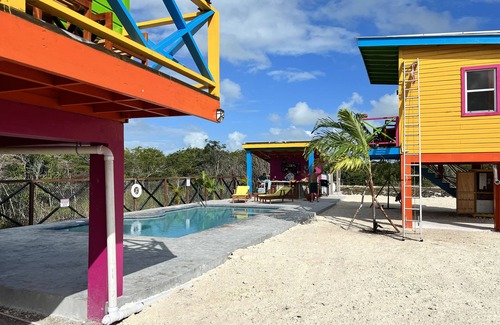 San Pedro Cabaña | CABANAS 7 MINUTES FROM SECRET BEACH