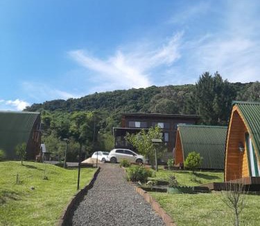 Gramado Chalet De Esquí | Cabanas Rústicas na Linha Bonita - Nath's House