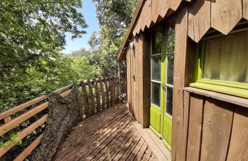 Argelliers Chalet De Esquí | Cabane perchée de Lys dans les chênes verts et le micocoulier
