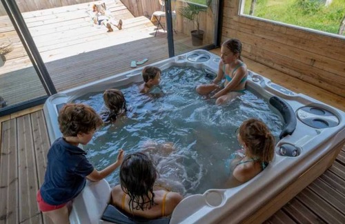 Chassenard Apartamento | Cabane - Piscine - ccafbgb