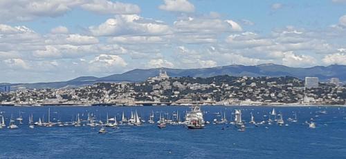 8th Arrondissement Casa | Cabanon Vue mer et calanques Les Goudes