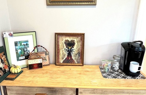 East Side Casa | Cabbagetown Charmer, Walk to so much in Atlanta
