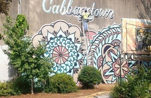 Cabbagetown Casa | This house is a 2 bedroom(s), 1 bathrooms, located in Atlanta, GA.