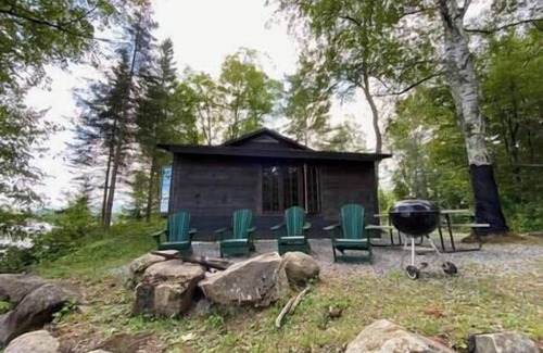 Indian Lake Casa | Cabin 1 - Waterfront on Lake Abanakee