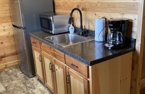 Hamilton Cabina | Cabin 13