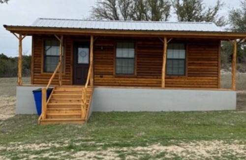 Hamilton Cabina | Cabin 13