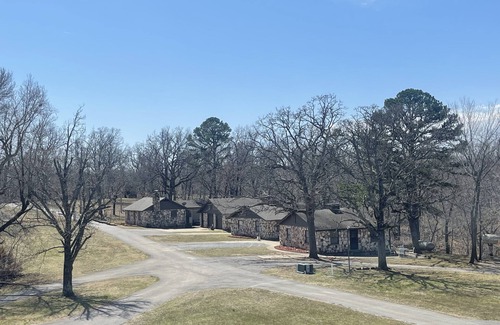 Dennis Cabina | Cabin #2 waterfront point across from Monkey Island at Stony Point Resort