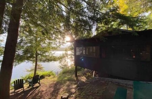 Indian Lake Casa | Cabin 2 - Waterfront at Lake Abanakee