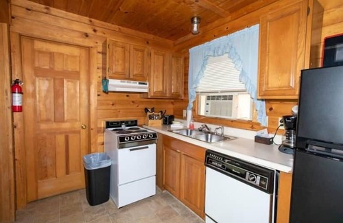 Gaylord Casa | Cabin 2329 - Charming Log Cabin within Private Resort