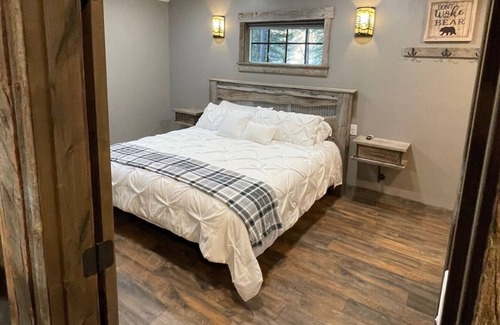 Whitefish Cabina | Cabin #3 at Grizzly Ridge Retreats
