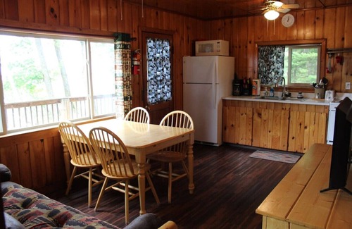 Deer River Cabina | Cabin 3 - Very cozy cabin with amazing lake views and great fishing