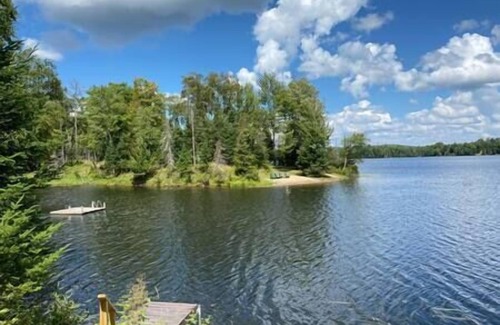 Indian Lake Casa | Cabin 3 - Waterfront on Lake Abanakee