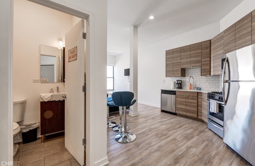 River West Apartamento | Cabin 303 by 747 Lofts