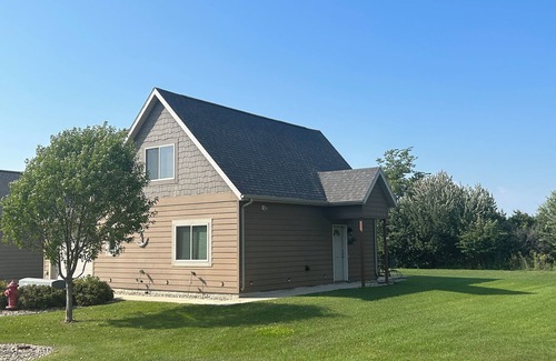 Arnolds Park Cabina | Cabin 39 Bridges Bay Resort