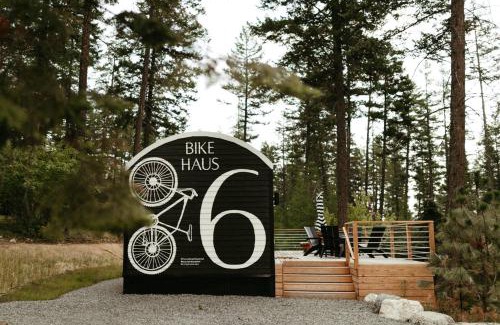 Lakeside Casa | Cabin 6 The Bike Haus