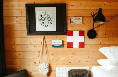 Lakeside Casa | Cabin 6 The Bike Haus