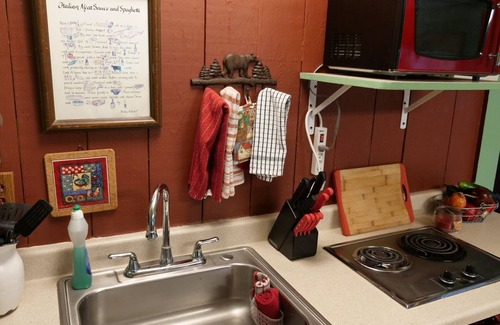 New Meadows Cabina | "Sportman's Haven" - Cabin 8