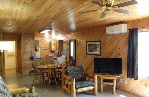 Park Rapids Cabina | Cabin #9 Cozy Lakefront Cabin