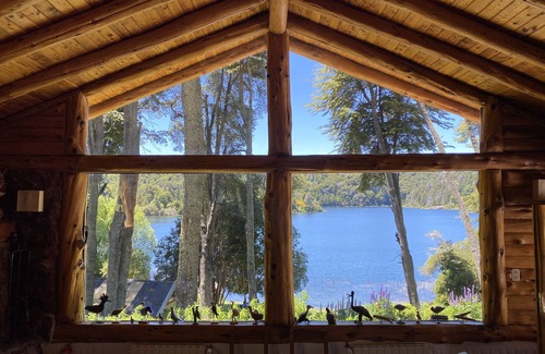 Llao Llao Casa | Cabaña con costa sobre el Lago Morenito. PAZ, TRANQUILIDAD Y FAMILIA