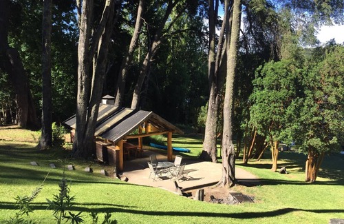Llao Llao Casa | Cabaña con costa sobre el Lago Morenito. PAZ, TRANQUILIDAD Y FAMILIA