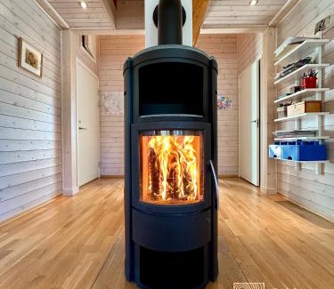 Sjusjoen Casa | Cabin at Sjusjøen Birkebeiner trail ski in out, 8 beds, 2 bathrooms & Wifi